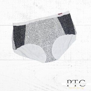 Cacique Cotton Full Briefs Size 26/28 - Black and White Pattern | New With Tags